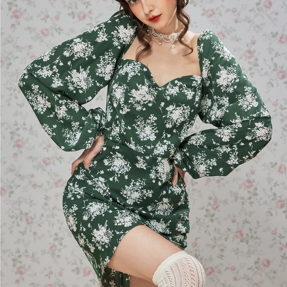 floral sweetheart mini dress - Picture 2 of 7